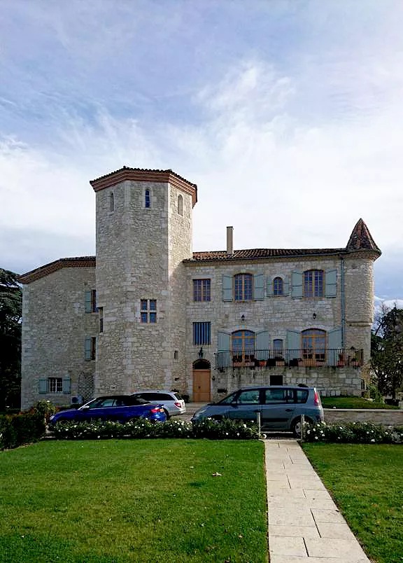 Stolarka drewniana - francuska posiadłość