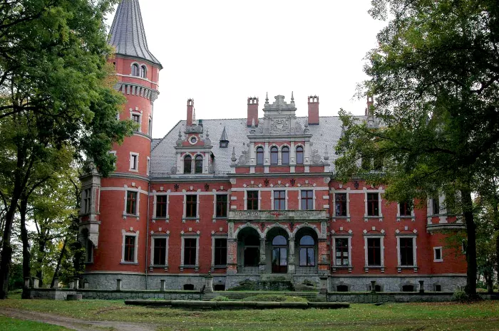 Stolarka drewniana - Zamek we Wrocławiu