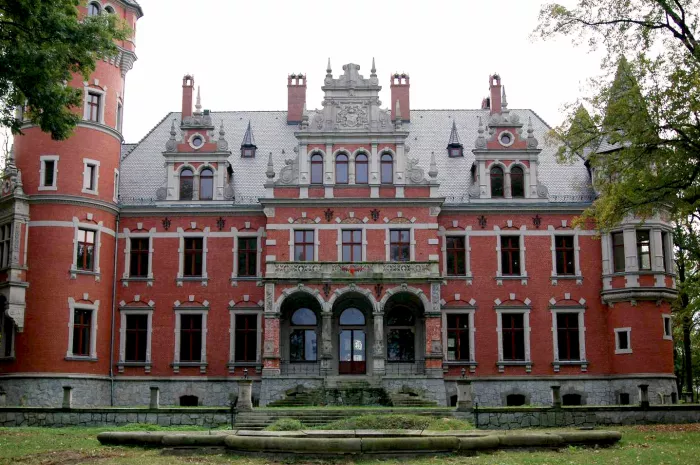 Stolarka drewniana - Zamek we Wrocławiu